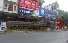 Tài xế container đánh lái cứu 2 người xin dừng nhận tiền hỗ trợ