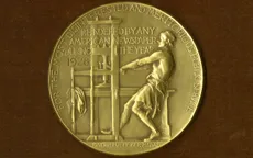 Giải Pulitzer của Mỹ vinh danh tuyến tin về đại dịch COVID-19 và vụ bạo lực sắc tộc George Floyd