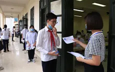 Sáng nay, hơn 93.000 thí sinh Hà Nội dự thi vào lớp 10