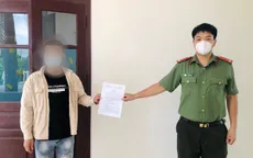 Cắt tóc "chui" giữa tâm dịch COVID-19, chủ cửa hàng bị phạt nặng