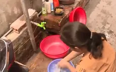 Xóm chạy thận "oằn mình" chống nóng