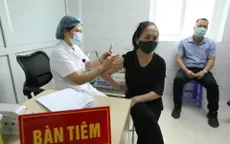 Có nên uống thuốc chống dị ứng trước tiêm vaccine COVID-19 để giảm phản ứng?
