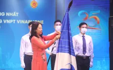 VNPT VinaPhone đón nhận Huân chương Lao động hạng Nhất
