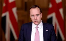 Bộ trưởng Y tế Anh từ chức do vi phạm quy định giãn cách