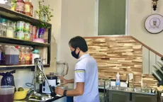 Hàng quán “vừa giảm, vừa tăng” để tồn tại