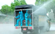 Lạng Sơn phun khử khuẩn toàn bộ tâm dịch Hữu Lũng