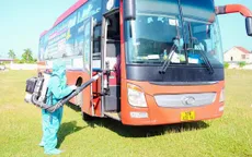 2 xe khách chở 40 người từ vùng dịch về Nghệ An trốn khai báo y tế