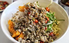 Cánh làm cơm hến ngon tại nhà