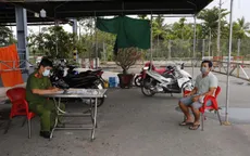 Test nhanh âm tính, tài xế photo giấy xét nghiệm COVID-19, tự ghi ngày khác để qua chốt kiểm soát