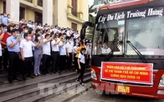 Mang y đức và tình cảm "chia lửa" với lực lượng y bác sĩ tại tâm dịch TP Hồ Chí Minh