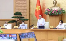 Thủ tướng: Tăng cường giám sát phòng chống dịch, không để "chặt ngoài, lỏng trong"