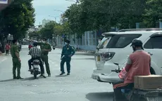 TP Hồ Chí Minh quy định 5 trường hợp cụ thể được phép đi lại trong khung giờ 18h00 - 6h00