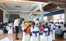 Hơn 100 người đến từ nhiều tỉnh, thành phố tập trung tổ chức sự kiện bất chấp dịch COVID-19