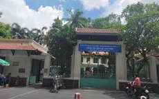 1 thí sinh ở TP Hồ Chí Minh ngất trong phòng thi, test nhanh dương tính với COVID-19