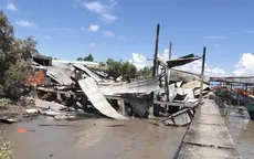Gã say đốt nhà mình, cháy luôn 4 nhà hàng xóm