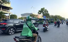 TP Hồ Chí Minh: Dừng dịch vụ ăn uống mang về, vận tải hành khách trong 15 ngày