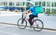 Shipper tại Mỹ bị từ chối không cho đi nhờ nhà vệ sinh, đạp xe 20 km để giao hàng