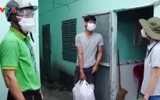 TP Hồ Chí Minh: Chính quyền địa phương đến từng nhà trọ để trao tiền hỗ trợ