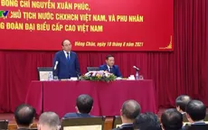 Chủ tịch nước thăm cộng đồng người Việt tại Lào