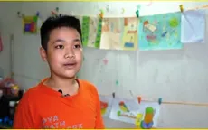 "Triển lãm tranh mini" của cậu bé ung thư máu
