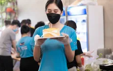 Hoa hậu Tiểu Vy được tặng gạo, nước mắm trong ngày sinh nhật
