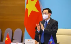 Đại hội đồng AIPA 42: Chủ tịch Quốc hội Vương Đình Huệ ký Thông cáo chung tại Phiên toàn thể thứ hai