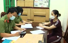Khởi tố cán bộ cấp trái phép hồ sơ xe "luồng xanh"