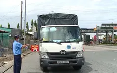 Vì sao xe "luồng xanh" vẫn không được vào TP Cần Thơ?
