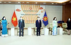 Lễ chào cờ kỷ niệm 54 năm thành lập ASEAN và Ngày Gia đình ASEAN
