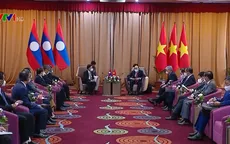Chủ tịch nước Nguyễn Xuân Phúc tiếp Chủ tịch Mặt trận Lào