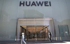 Doanh thu Huawei nửa đầu năm 2021 giảm kỷ lục