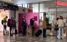 Pháp thực hiện rộng rãi việc kiểm tra thẻ sức khỏe