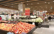 Siêu thị chuẩn bị hàng hóa đón khách trở lại