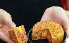 Bánh nướng, bánh dẻo "né" COVID-19 bằng đường online