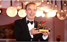LHP Venice lần thứ 78 khai mạc trong háo hức, Roberto Benigni nhận giải Sư tử vàng
