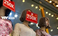 "Thủ phủ" thời trang bình dân ở Hà Nội hào hứng trong ngày đầu mở cửa lại