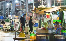 Chợ đầu mối lớn nhất TP Hồ Chí Minh mở cửa trở lại