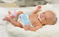 Sau 10 năm nghiên cứu, trau dồi, các bác sĩ Bệnh viện Phụ sản Trung ương lập kỳ tích cứu sống bé sinh non nặng vỏn vẹn 400 gram