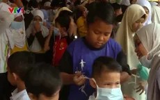 Malaysia cho phép học sinh tiểu học xét nghiệm COVID-19 tại nhà