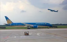 Vietnam Airlines khôi phục dịch vụ ăn uống trên chuyến bay từ ngày 15/1