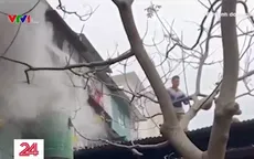 Người hùng cứu em bé từ ngôi nhà bị cháy: "Tôi chỉ làm một việc nhỏ theo bản năng"