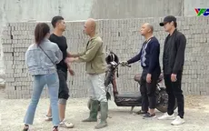 Phố trong làng - Tập 43: Vừa đi làm, Mến - Hiếu mắc bẫy nhóm giang hồ