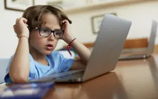 Làm việc tại nhà + con học trực tuyến: Cách giảm căng thẳng và duy trì sức khỏe