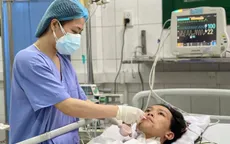 Chồng nguy kịch, người vợ nghèo bất lực hẹn con gái sum vầy Tết năm sau