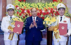 Chủ tịch nước trao Quyết định thăng quân hàm cho 2 Thứ trưởng Bộ Công an