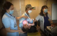 Nối thành công lệ quản cho bệnh nhi 3 tuổi bị lợn cắn vào mắt