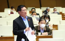 Bộ trưởng Tài chính: Nên giữ nguyên thuế giao dịch chứng khoán