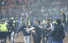 Bạo loạn sân cỏ tại Indonesia: Hơi cay đã được sử dụng một cách cẩu thả