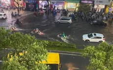 Áp thấp nhiệt đới gây mưa lớn kéo dài, ngập úng diện rộng tại miền Trung