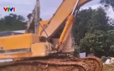 Khai thác vàng trái phép tại Đắk Nông: Rầm rộ máy móc, hung hăng, sẵn sàng chống đối